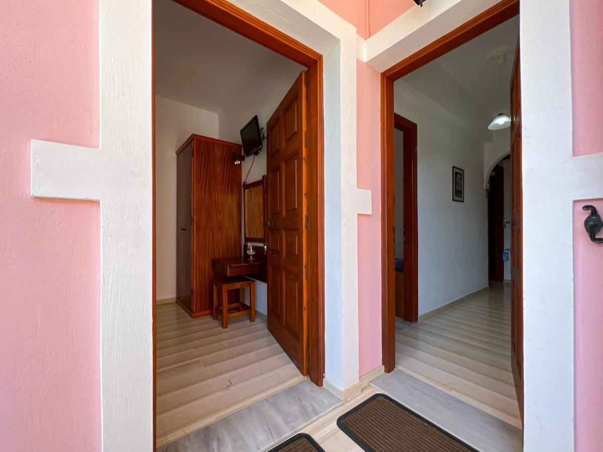 Anemone Apartment Pelekas Luaran gambar